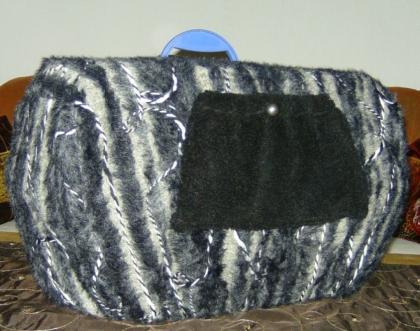 Neuer warmer Kennel-Bezug
