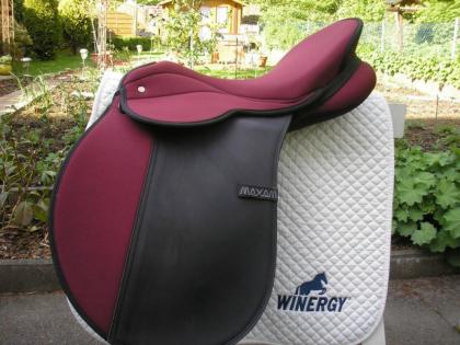 Throwgood Sattel Weinrot NEU