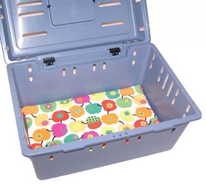 Urindichte Decke/Einlage für die Transportbox, viele Muster/Farben