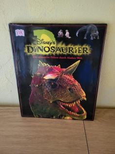 Verkaufe verschiedene Dinosaurier und Tierbücher