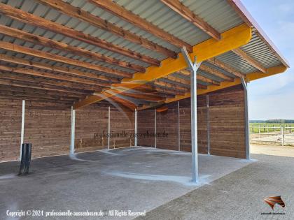 Pferdestall bauen - Außenboxen Offenstall und Pferdebox direkt vom Hersteller