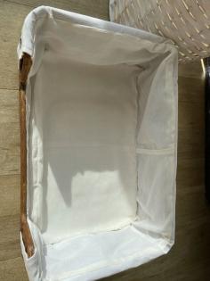 Mittelgroßes Rattan Hundebett / Hundekorb / Dog Bed / Dog Basket