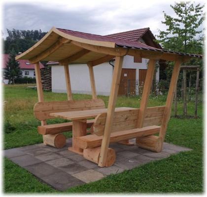 Baumbank. Gartenbank. Hochzeitsgeschenk.