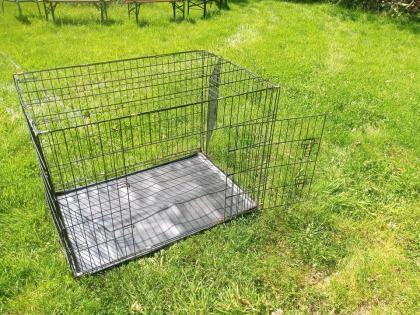 Faltbare Gitterhundetransportbox