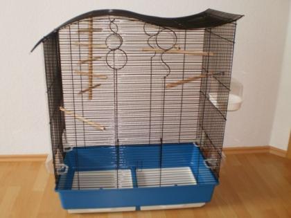 GROßER FORMSCHÖNER VOGELKÄFIG SAUBER