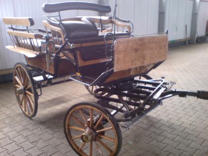 Verkaufe Eichenholz Kutsche