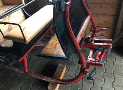 Pferdeschlitten mit Rädern, Pferdekutsche, Kutsche