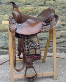 Big Horn Westernsattel, 16, FQ Westerntrense viel Zubehör, Fred Rai