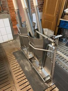 Stalleinrichtung - Breiautomat - Fütterung - Ferkel u. Schweine