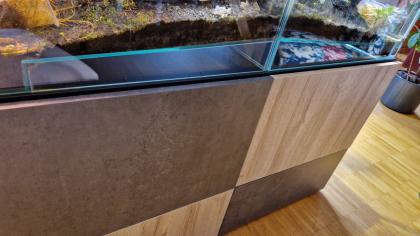 2 zu einem zusammengefügtes Terrarium Baujahr 2018 umständehalber zu verkaufen