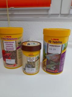 Verkaufe Aquarium und Zubehör