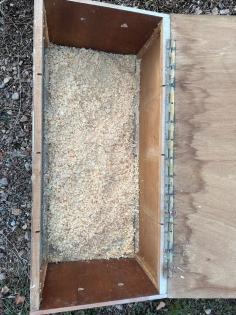 Ich biete hier eine Transportbox für Hasen, Hühner, wachteln usw