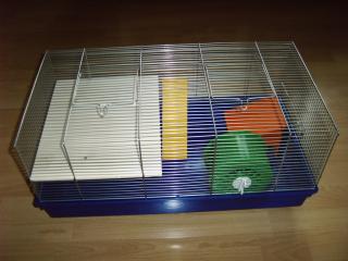 Hamsterkäfig 57 30 27 wie neu