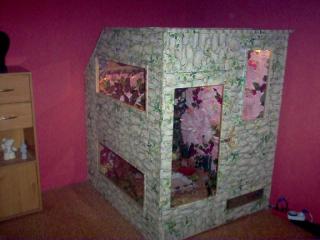 Super einmaliges volleingerichtetes Terrarium