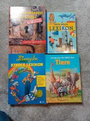 Lexika und Tierbücher