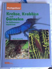 Ein Buch Krebse Krabben Garnelen im Aquarium Fische